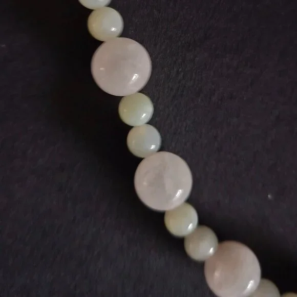 Handcrafted Artisan Rose Quartz Jade with Carved Jade Pendant Necklace - Picture 5 of 6